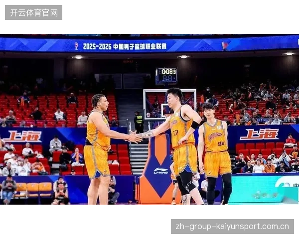 他以一己之力统治全场，队内投篮大赛震撼全场